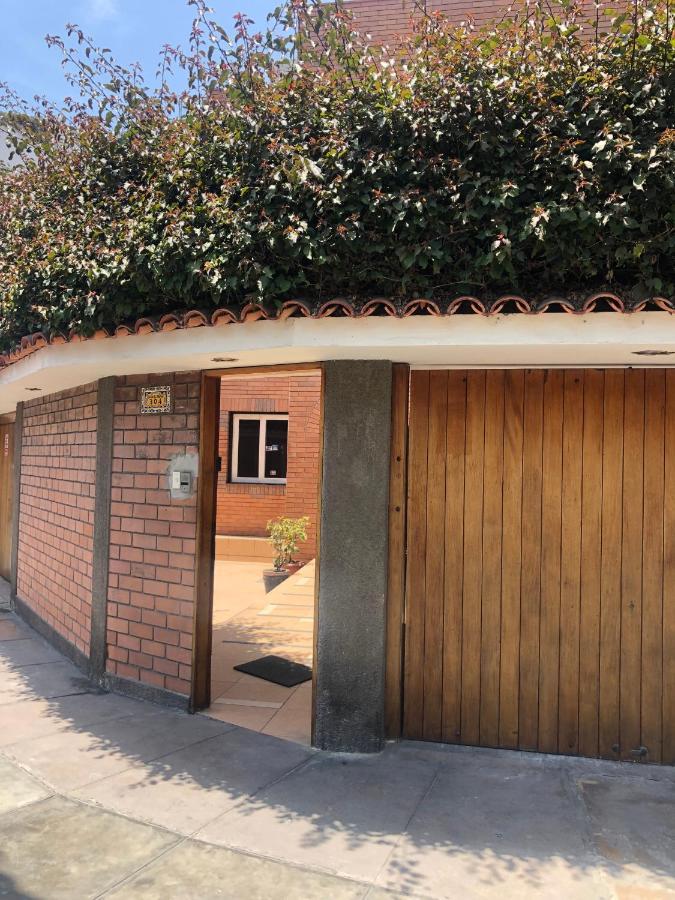 Qx Miraflores Albergue Lima Exterior foto